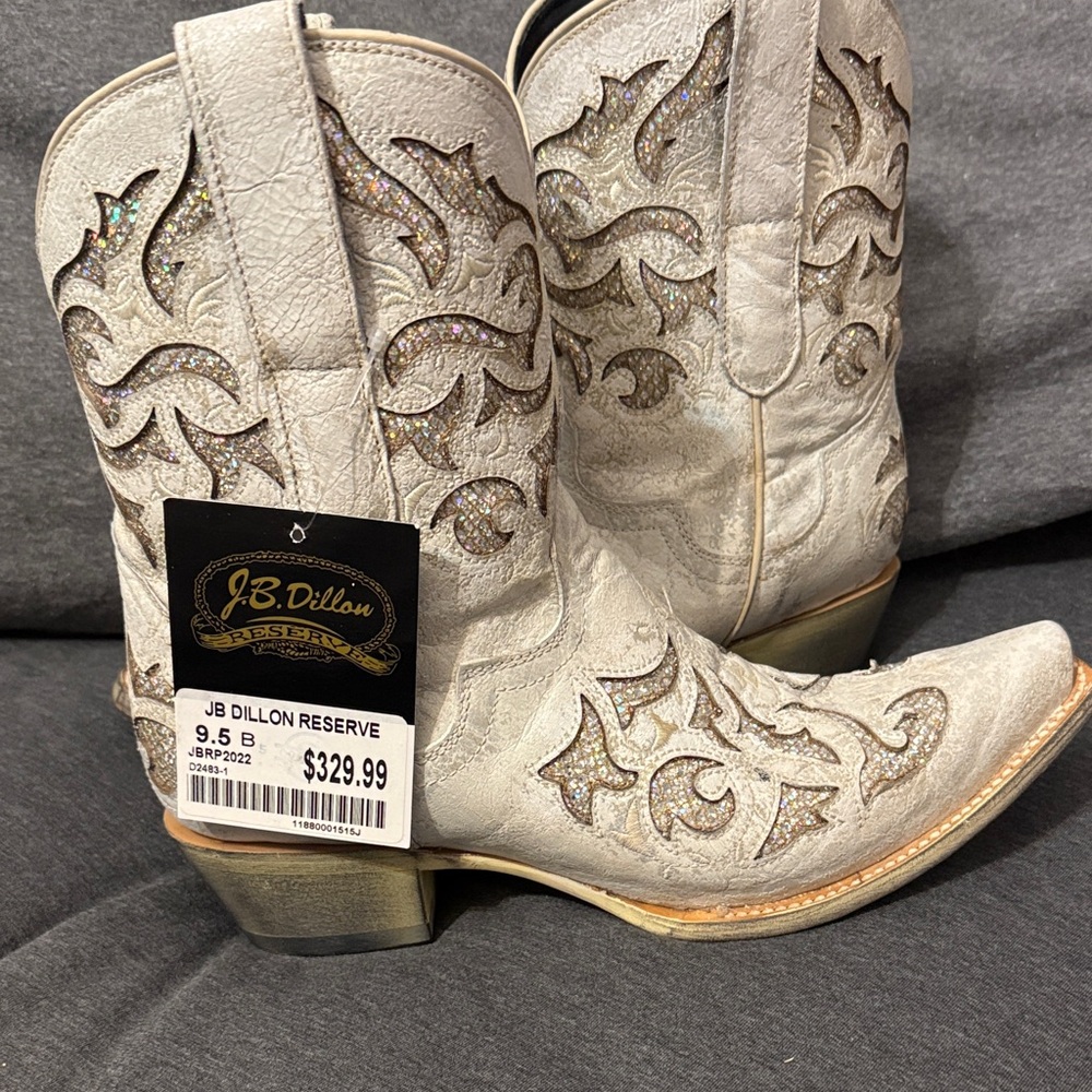 J.B. Dillon Cream Embroidered Heeled Boots - Picture 2 of 7
